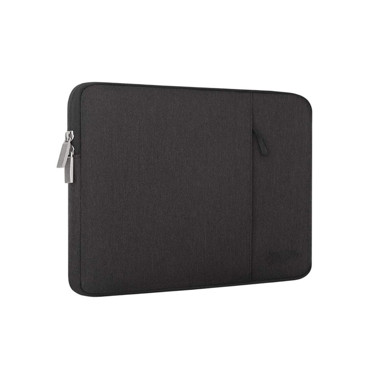 Laptop case with zipper pocket